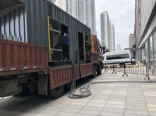 虹口柴油发电机空气滤清器在不同季节的更换周期是否有差异？