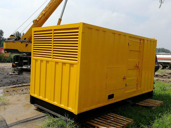 虹口100kW柴油发电机组在什么情况下需要更换机油？